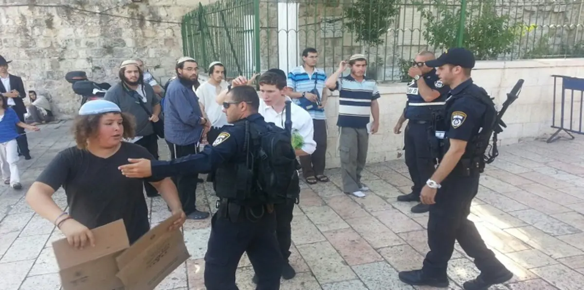 الخارجية الفلسطينية تحذر من إعادة احتلال المسجد الأقصى