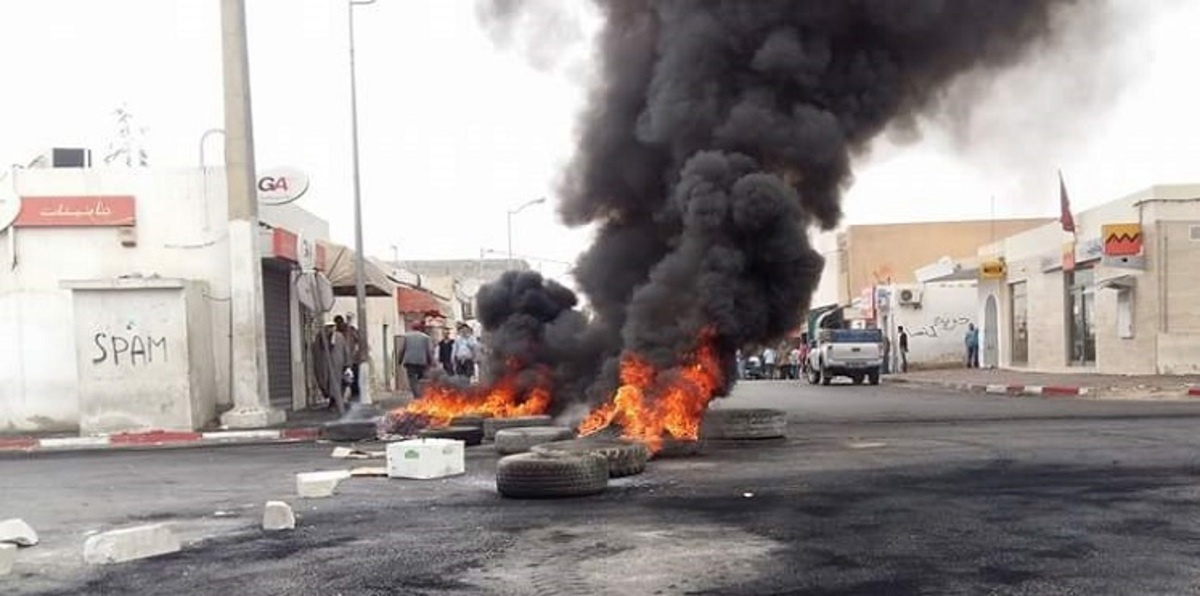 إضراب عام في بنقردان التونسية احتجاجًا على "مضايقة" التجارة مع ليبيا