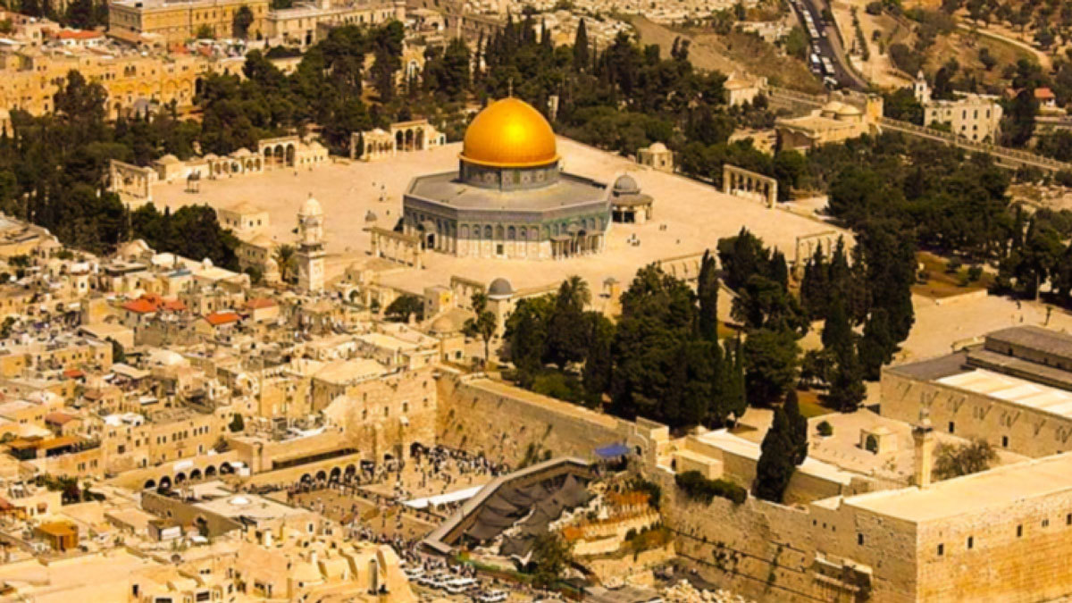 مستوطنون يقتحمون المسجد الأقصى في أول أيام رمضان