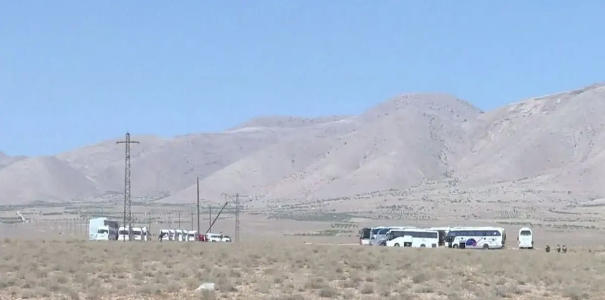 الجيش السوري وحزب الله يبحثان عن مسار جديد لقافلة داعش