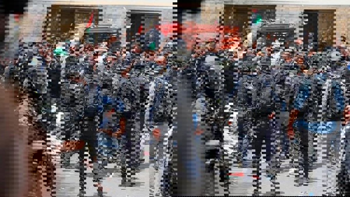 لابيد يرفض بشدة طلبا أمريكيا بشأن قواعد استخدام الذخيرة الحية في الضفة الغربية