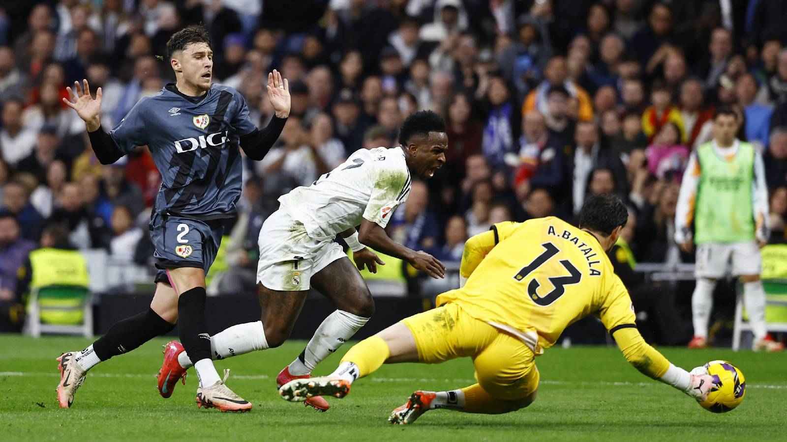 بث مباشر لمباراة ريال مدريد ضد رايو فاليكانو في الدوري الإسباني 