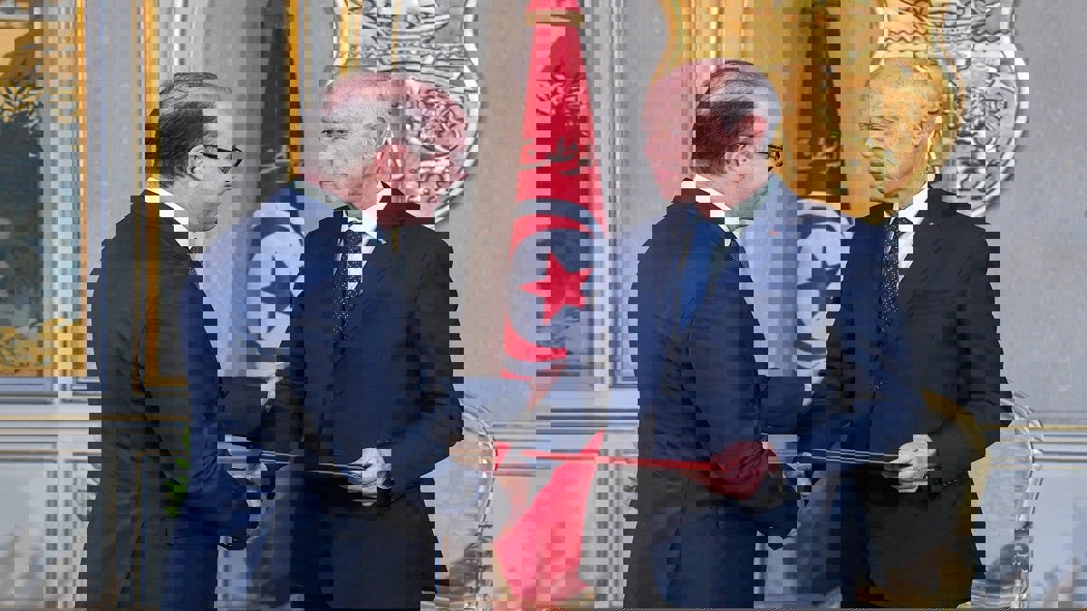 استقالة رئيس الحكومة التونسية إلياس الفخفاخ