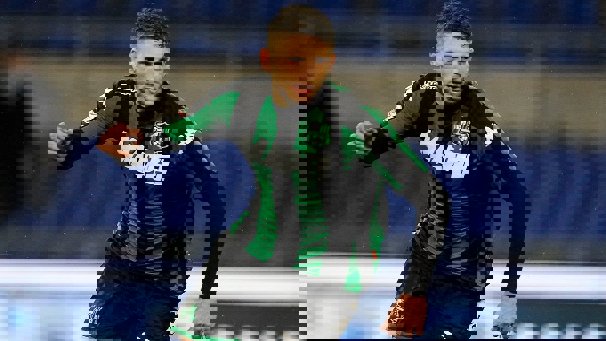 في الساعات الأخيرة للميركاتو الشتوي.. برشلونة يفاوض بيراردي مهاجم ساسولو الإيطالي