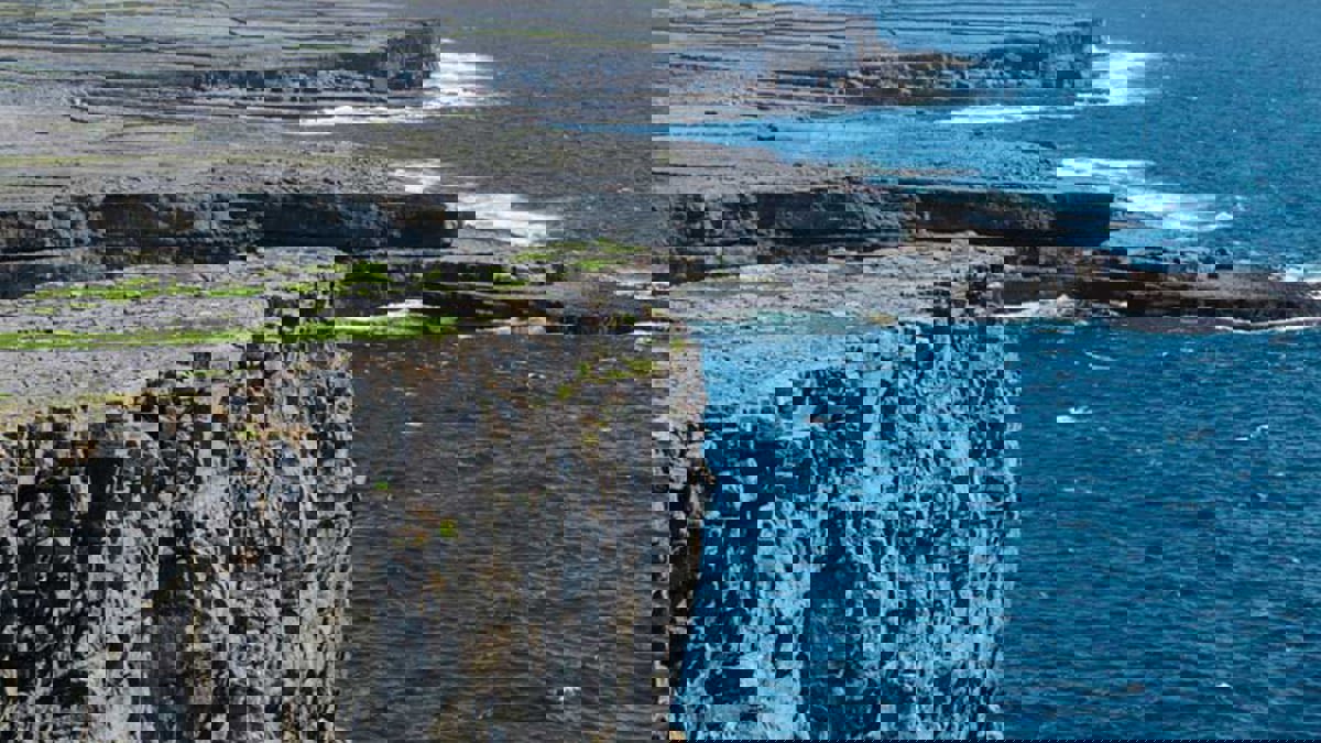 تعرف على الجزر الأقل شهرة التي يمكن الاستمتاع بها في أوروبا