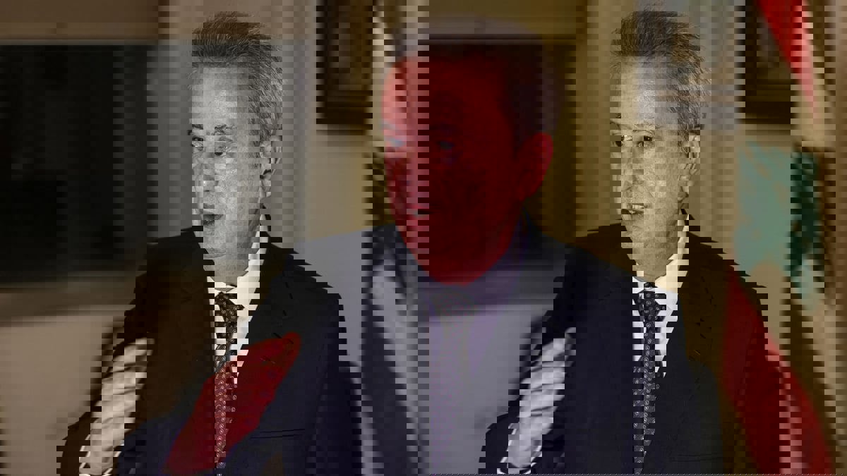 الأمن يداهم منزلًا لحاكم مصرف لبنان لتنفيذ ضبط قضائي