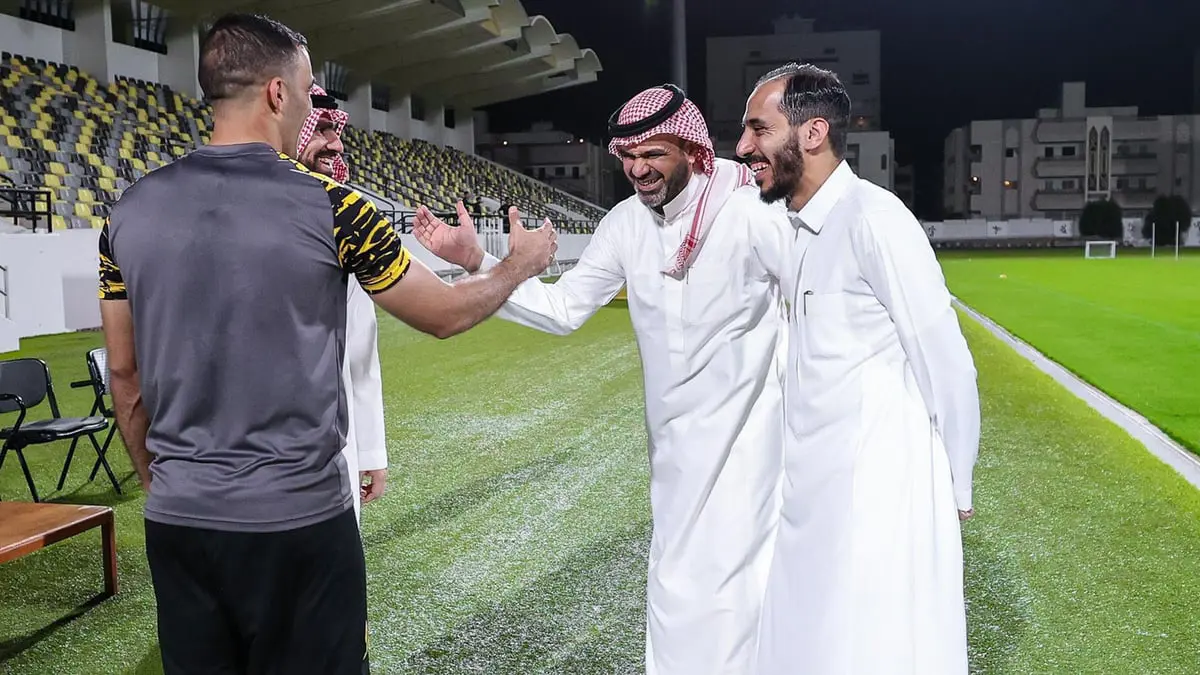 حامد البلوي وإداري الاتحاد يتلقيان خطابا عاجلا من لجنة الاحتراف بشأن "قضية التسجيلات"