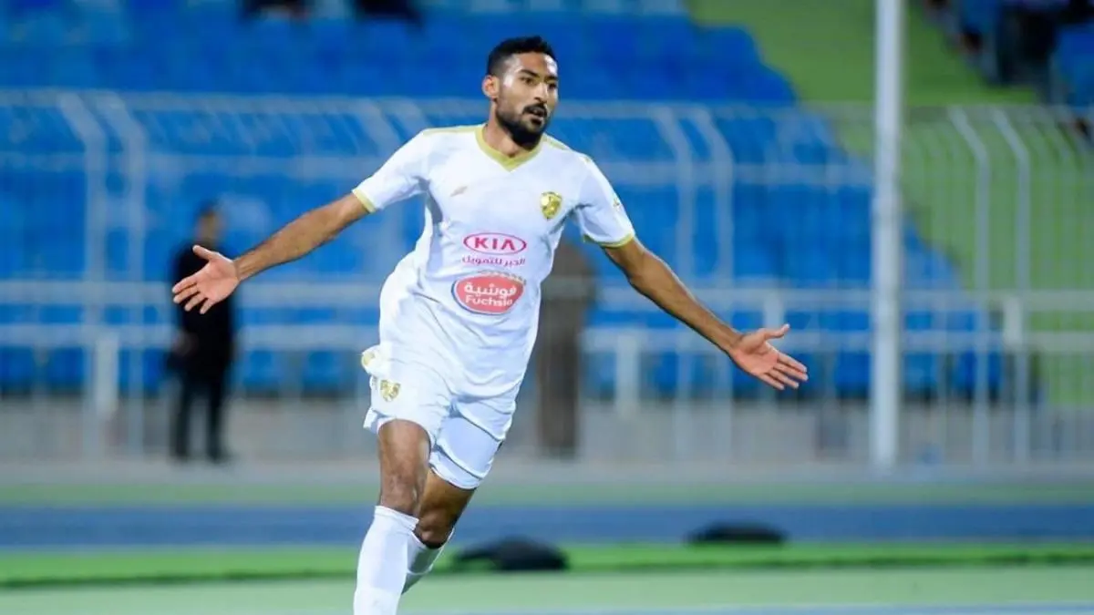 الفتح يعيد صفقة انتقال علي الحسن إلى النصر لنقطة البداية