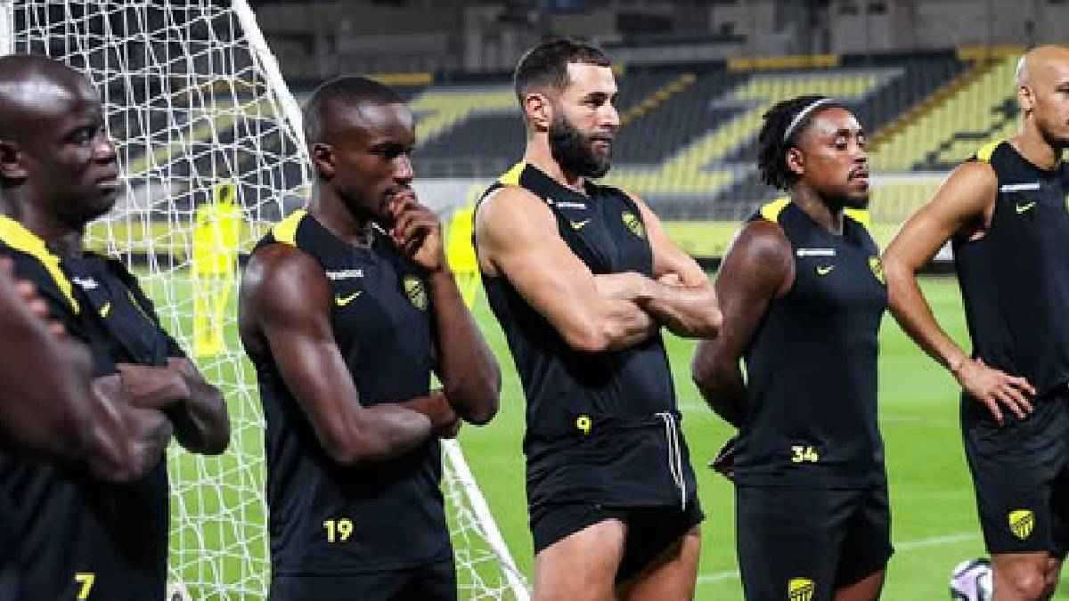 أول المستبعدين من قائمة الاتحاد لمباراة النصر السعودي