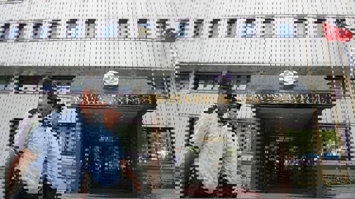 تركيا توجه اتهامات لإحدى أعضاء حزب الشعب الجمهوري المعارض بسبب تغريدات