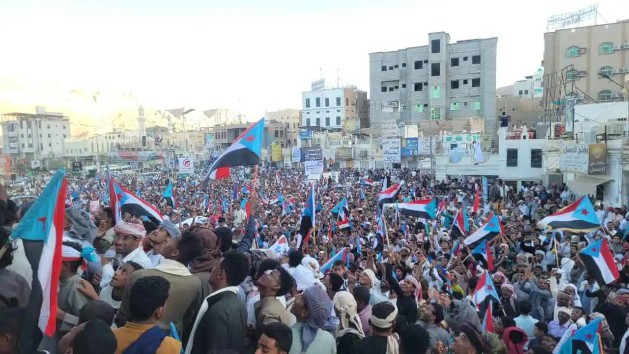 بعد "مليونية سيئون".. الانتقالي الجنوبي يدخل مرحلة "التنفيذ الميداني" (فيديو)