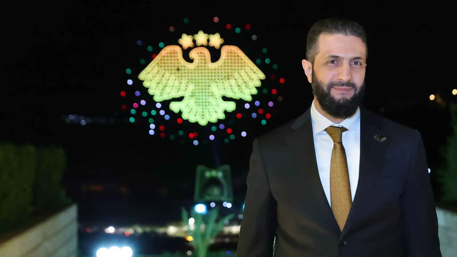 "رموز تسبق الإصلاحات".. جدل يثيره إطلاق الهوية البصرية الجديدة لسوريا