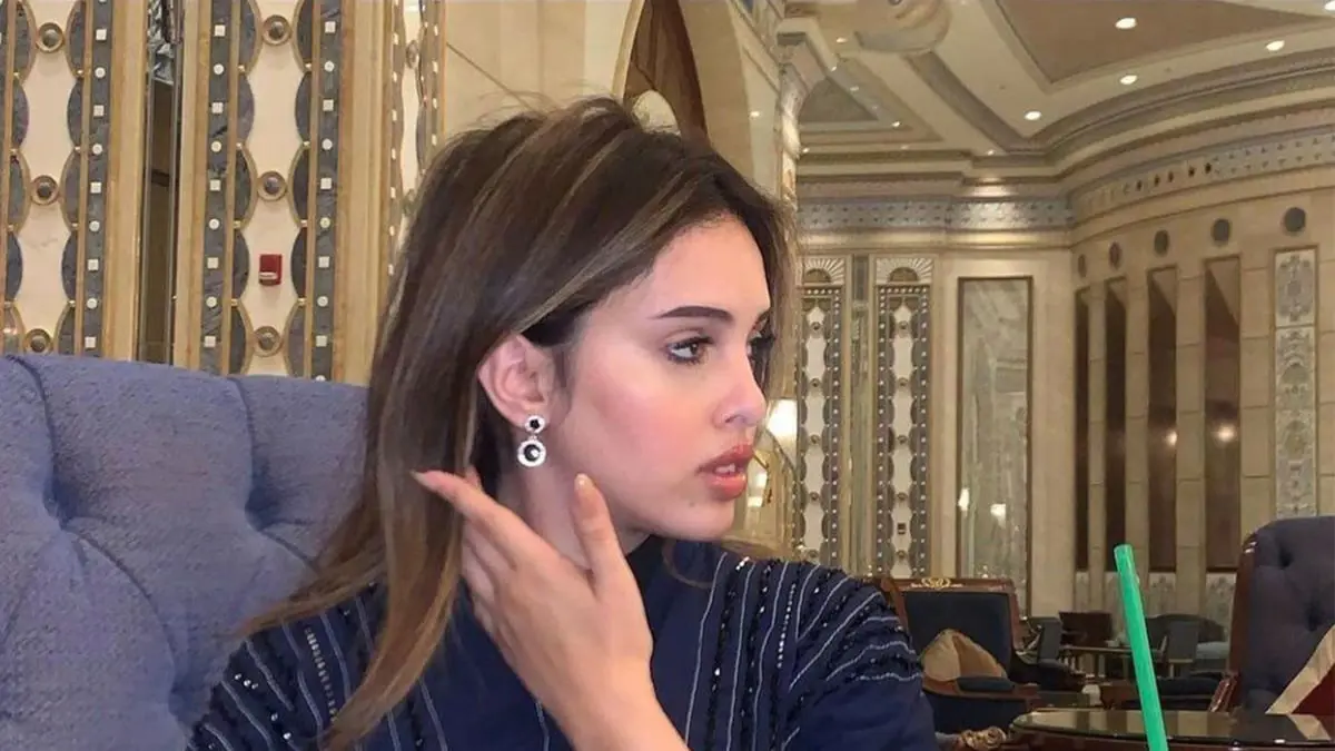 شادن القحطاني تشن هجوما على خالد الشرهان وتطالب بالقبض عليه