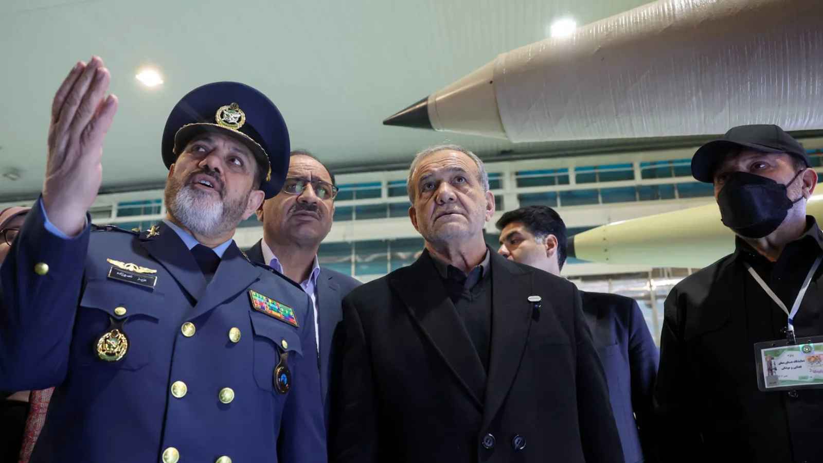 متجاهلا إسرائيل.. بزشكيان: لا أحد يجرؤ على مهاجمة إيران