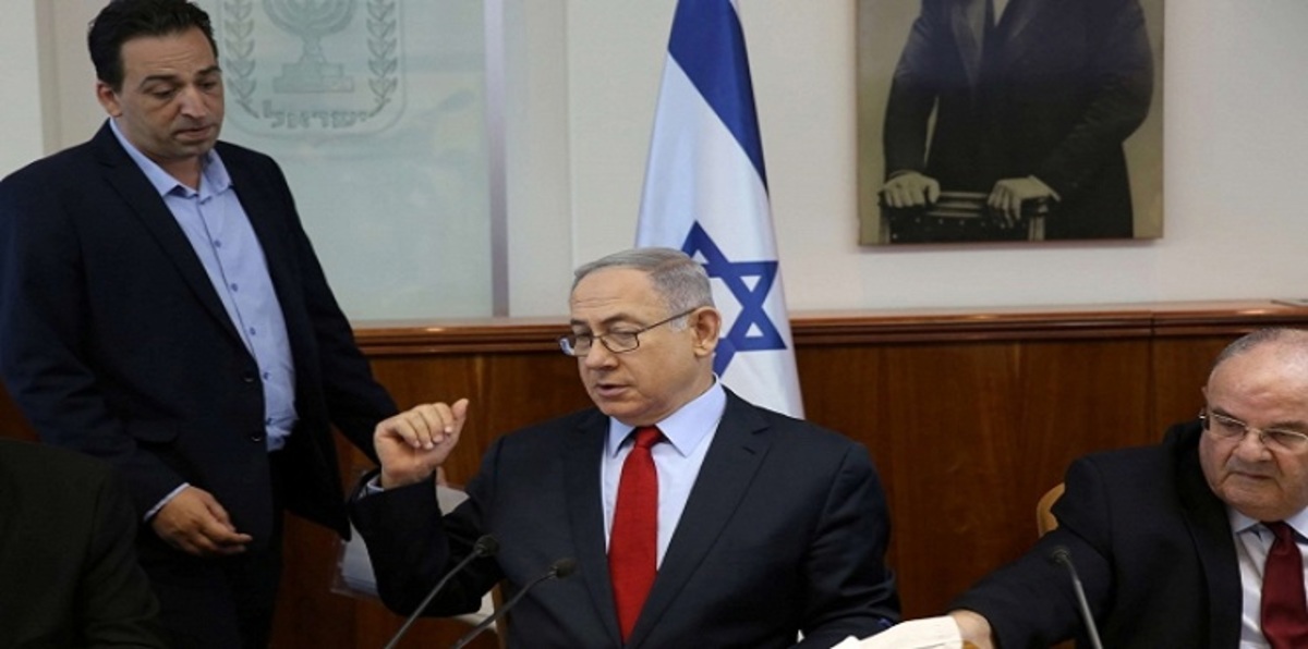 نتنياهو يقيد حرية الصحافة ويطرح قانون حظر التسجيل الصوتي