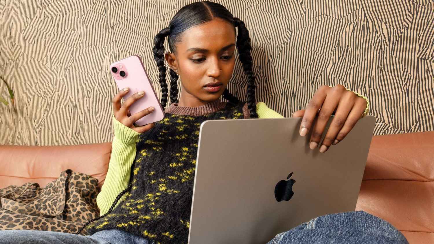 كيف تمنع الأطفال من استخدام "ذكاء أبل" لأداء واجباتهم؟