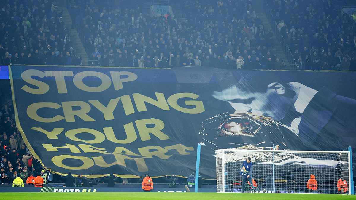 ليس فينيسيوس.. مفاجأة حول الشخص المقصود بلوحة جماهير مانشستر سيتي