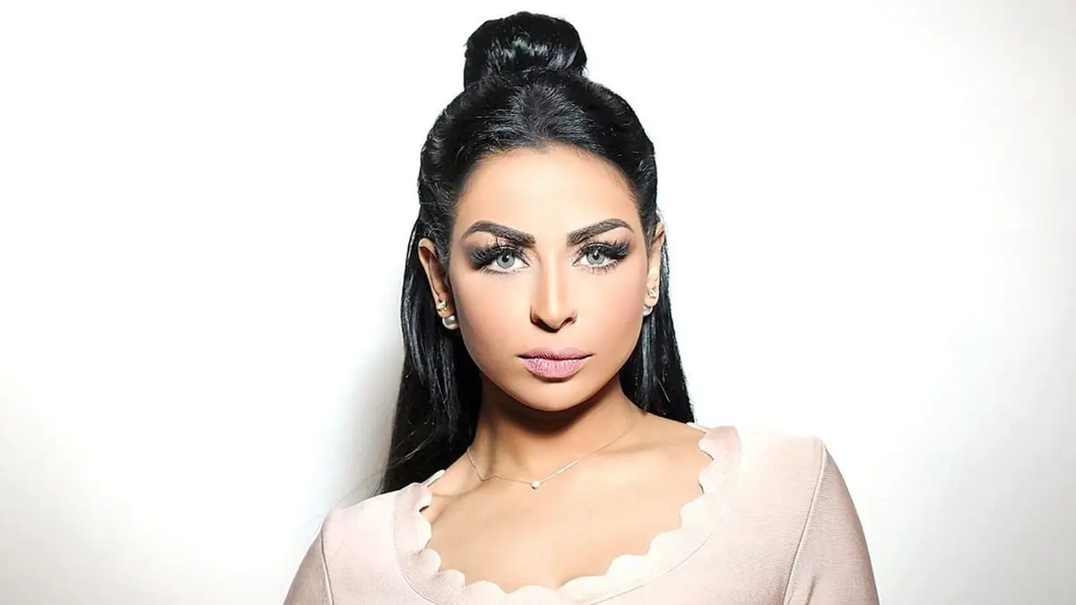 "غبقة" هند البلوشي تثير غضبا واسعا بسبب رقصها الغريب (فيديو)