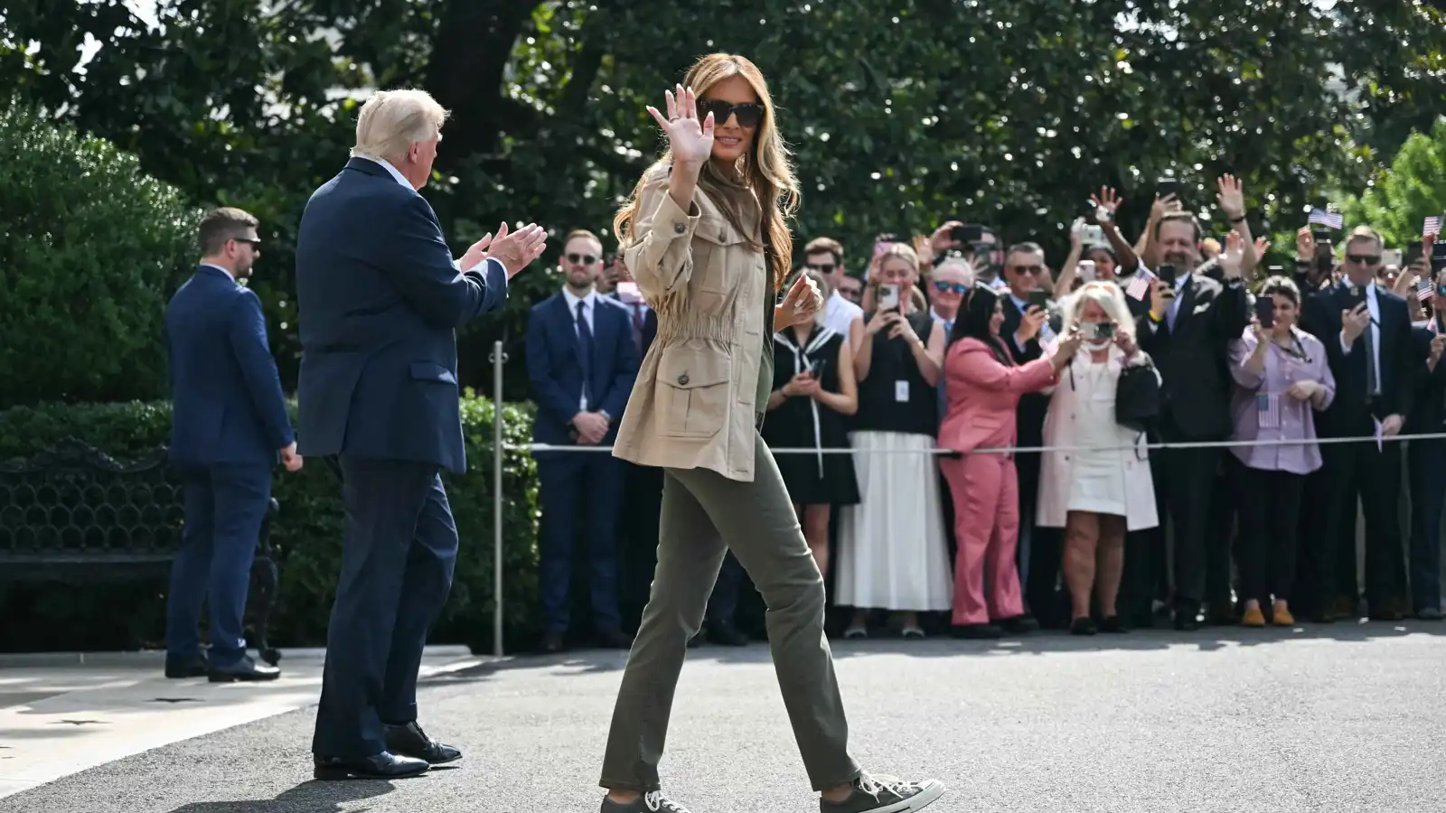 ترامب ينشر النص الكامل لرسالة ميلانيا إلى بوتين