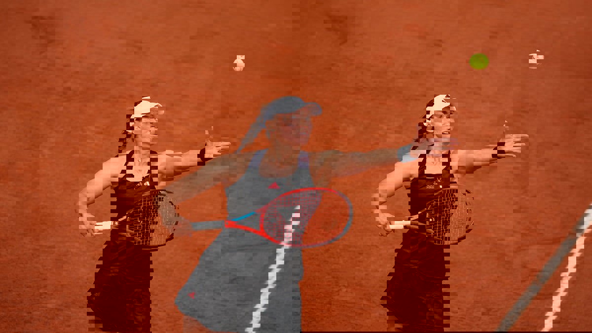 إيلينا ريباكينا تفجر مفاجأة وتطيح بالأمريكية سيرينا وليامز من رولان غاروس