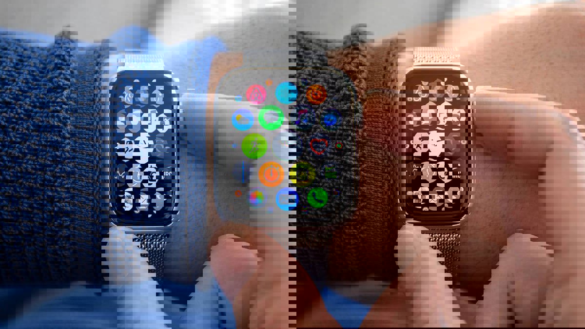 ميزة تنبيه الطوارئ في "أبل ووتش" تنقذ حياتك عند فقدان الوعي