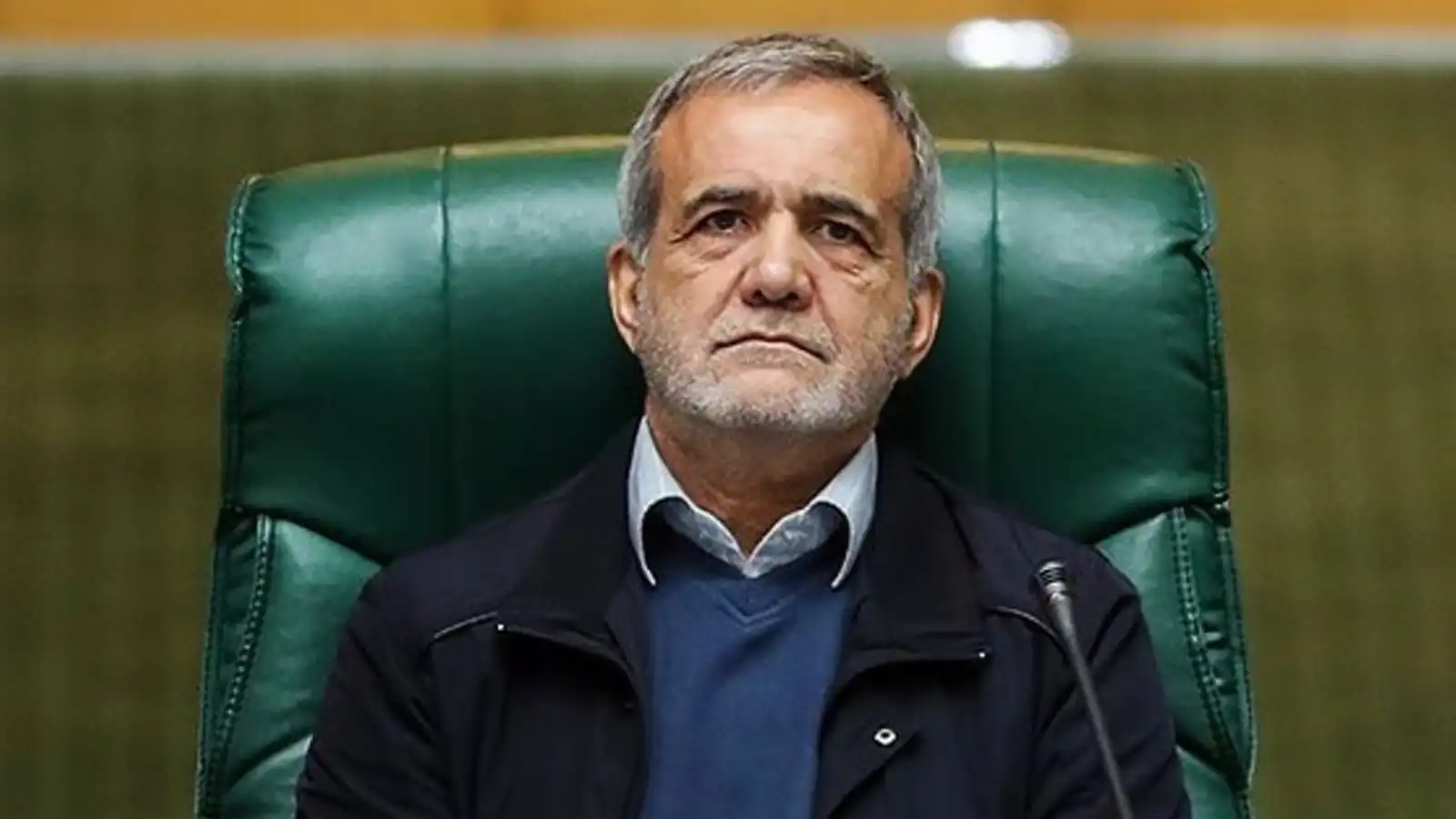 زلزال سياسي في طهران.. البرلمان يتحرك لسحب الثقة من حكومة بزشكيان