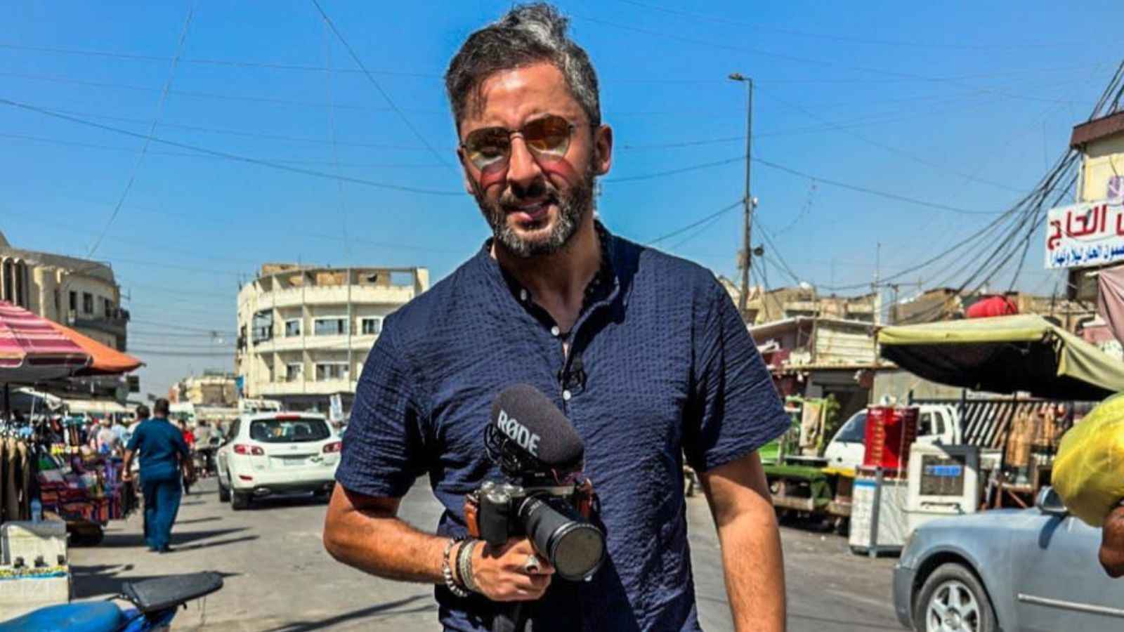 ظهر مع فتاة في طرابلس.. مؤثر جزائري يرد على غضب الليبيين (فيديو)