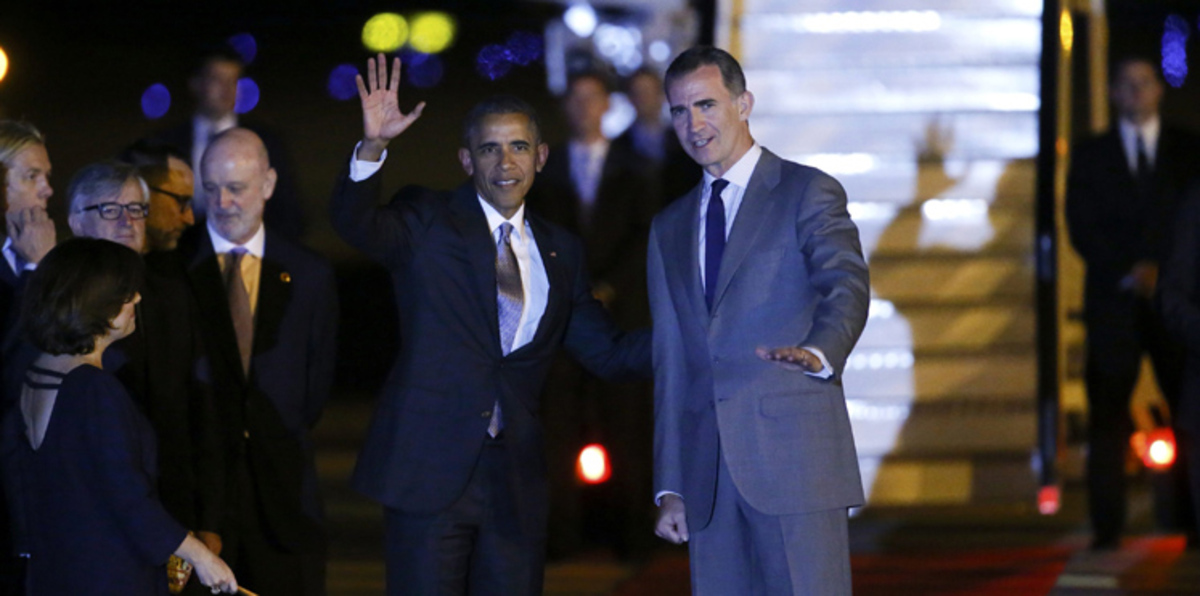 حادث دالاس يلقي بظلاله على زيارة أوباما الأولى لإسبانيا