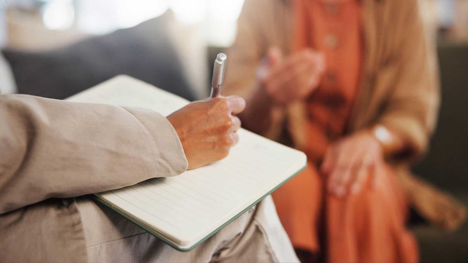 علامات تدل على إصابتك باضطراب نفسي.. لا تتجاهلها