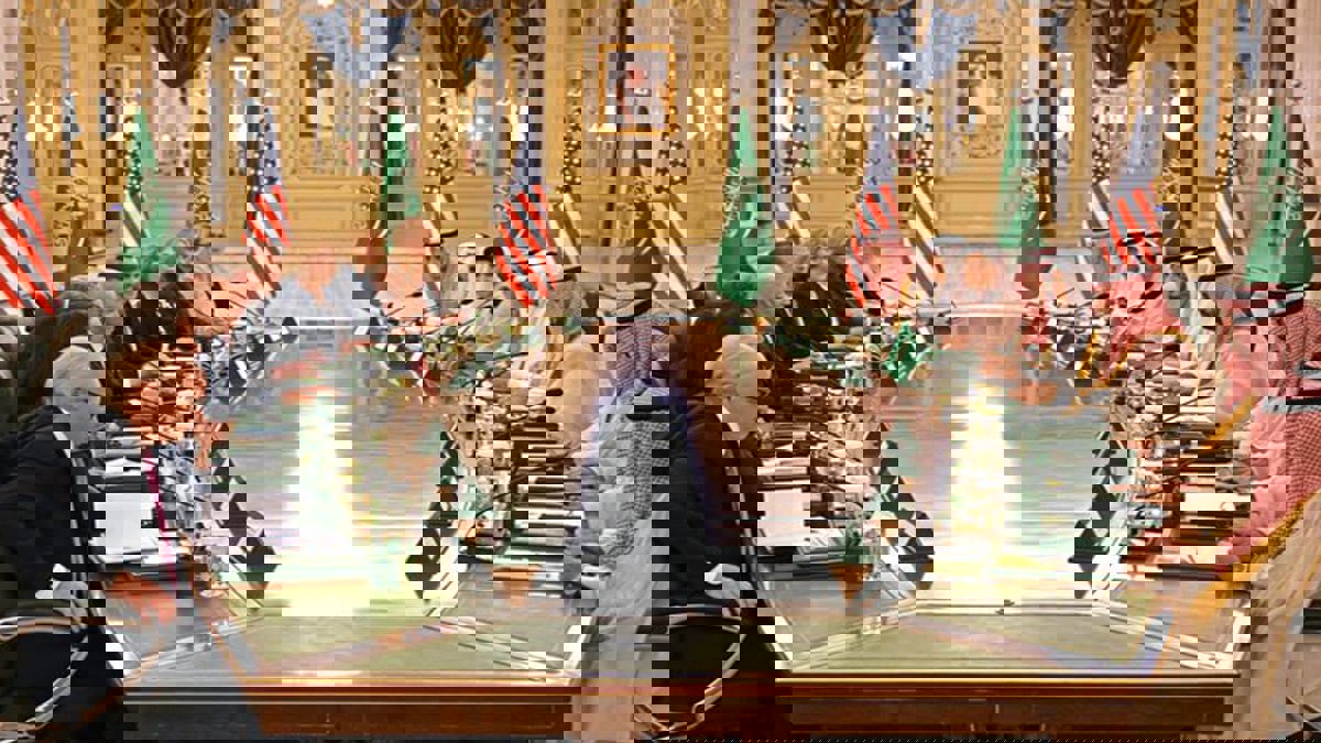 اجتماع موسع بين الأمير محمد بن سلمان والرئيس الأمريكي جو بايدن