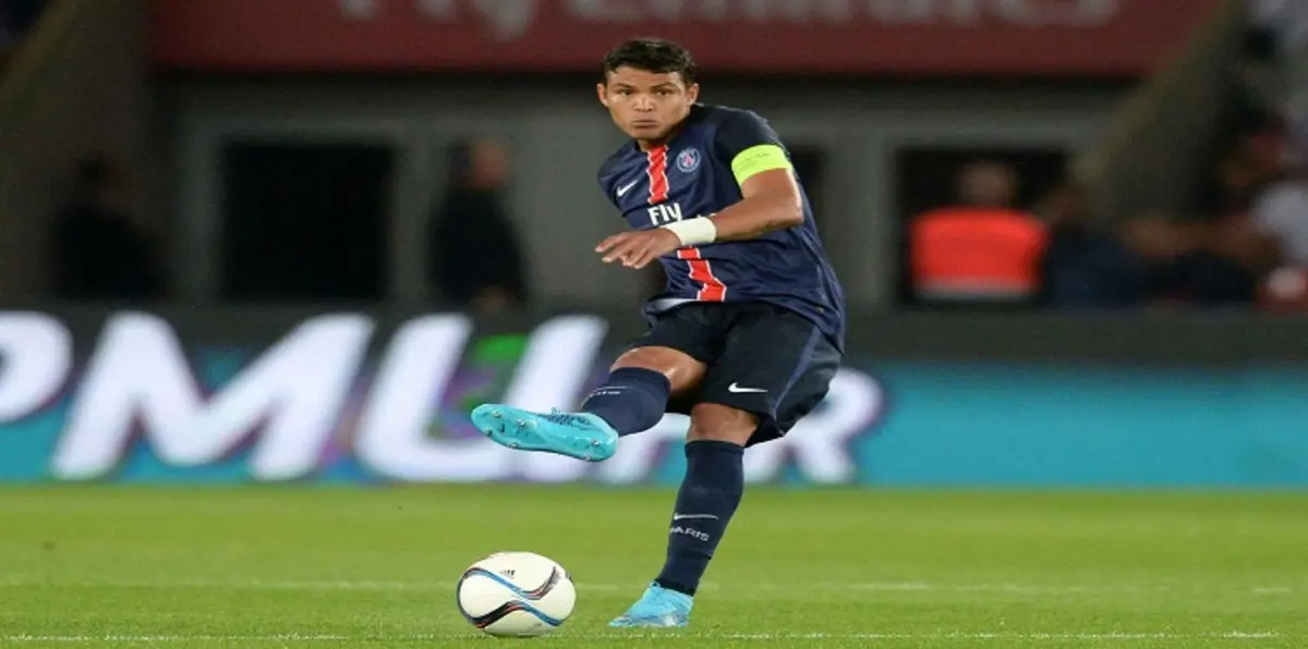 تياغو سيلفا يكشف حقيقة غيابه بسبب الخوف من برشلونة