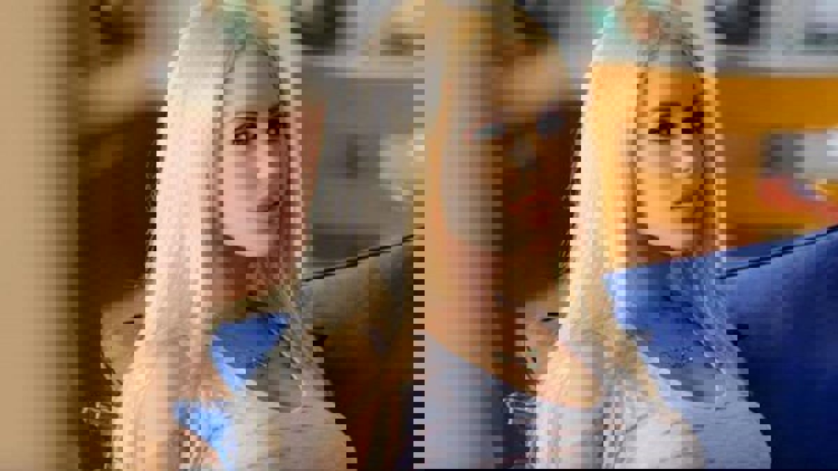 دمية عارية تثير الرعب على شاطئ في تايلاند