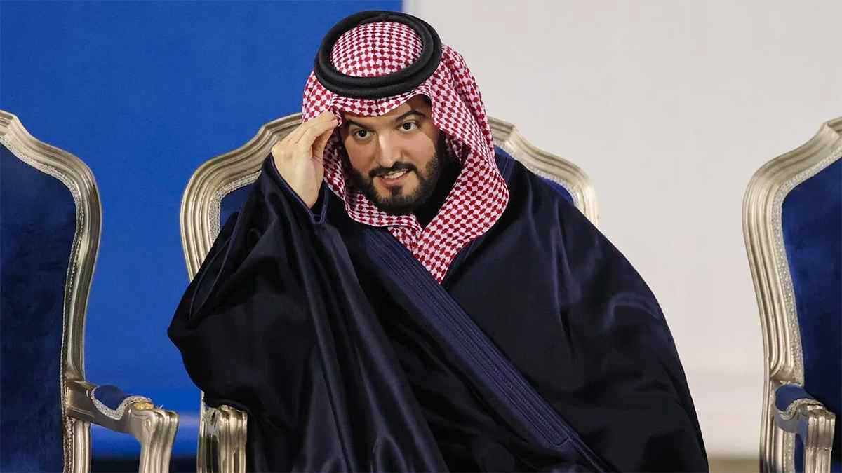 اسمان مفاجئان.. أبرز المرشحين لخلافة فهد بن نافل في رئاسة الهلال