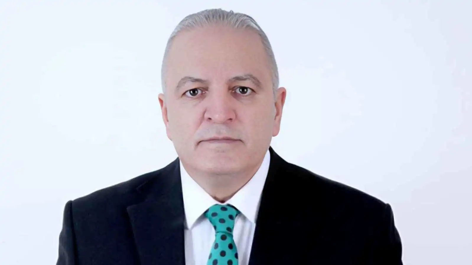 حسم المنافسة مُبكرًا.. هاني الجراح نقيبًا للفنانين الأردنيين