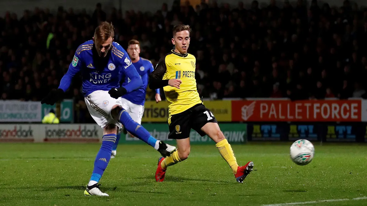 موقف ليستر سيتي من بيع جيمس ماديسون لمانشستر يونايتد