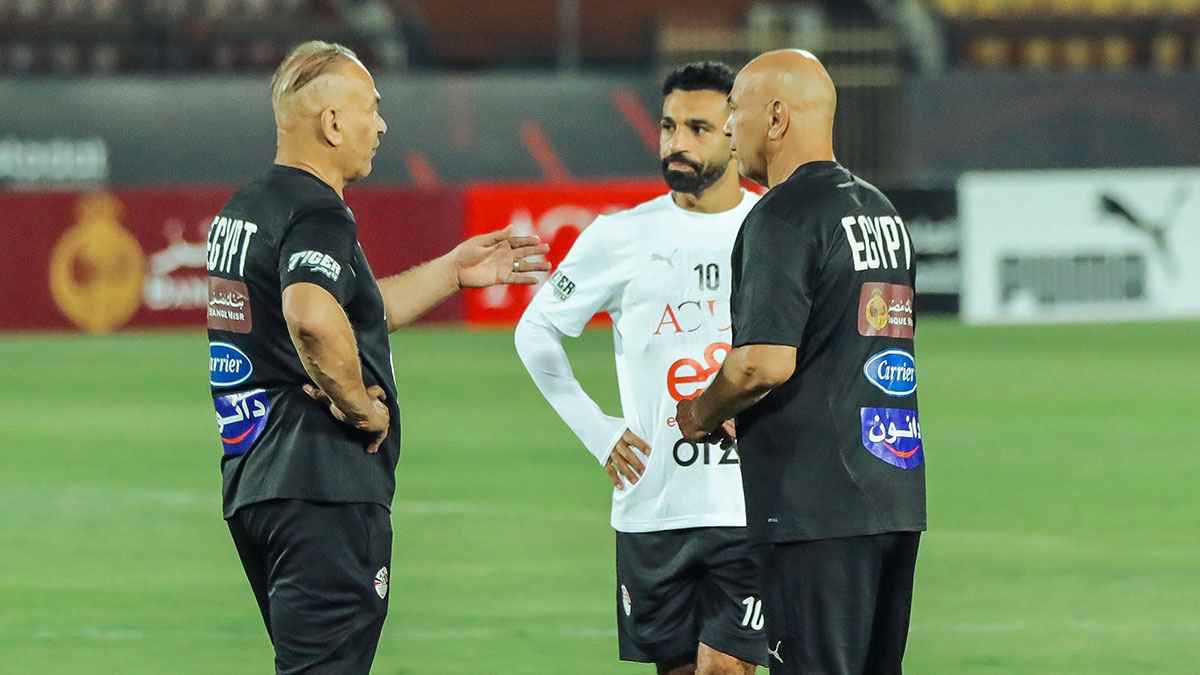 ماذا يحتاج منتخب مصر للتأهل إلى كأس العالم بشكل رسمي؟