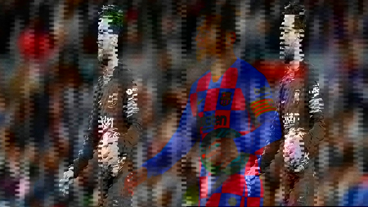 هل تواجد ميسي في الطائرة حينما هبطت اضطراريا؟‎