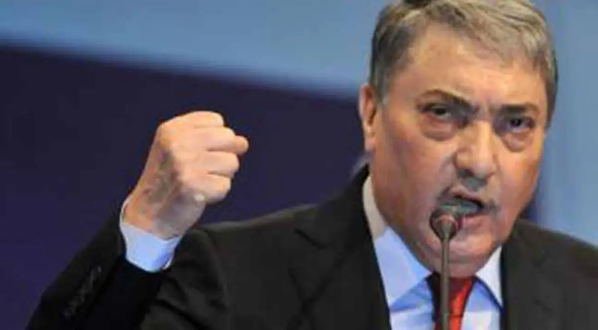 الجزائر...علي بن فليس يكسب دعم تيارات سياسية جديدة