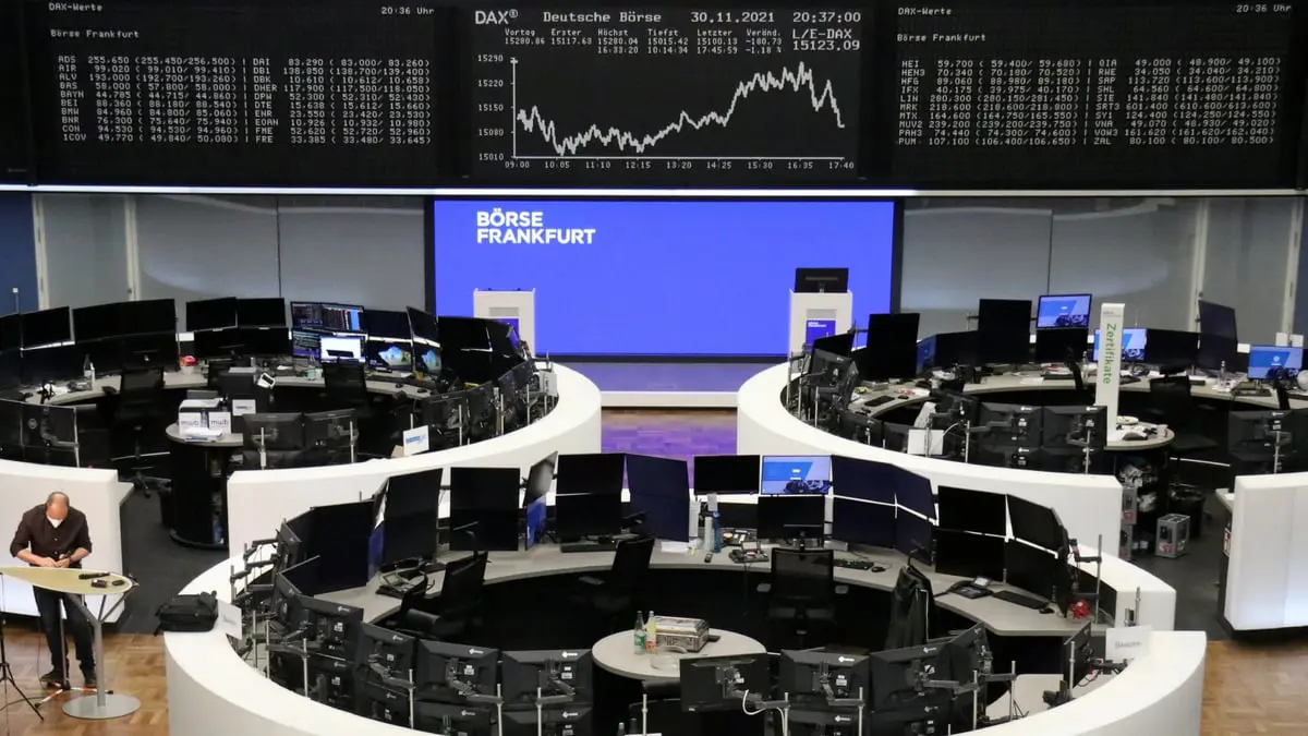 الأسهم الأوروبية تغلق على ارتفاع وتواصل الخسائر الأسبوعية