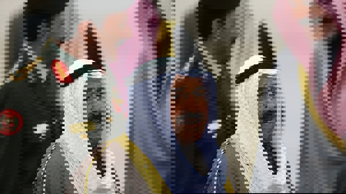 أمير الكويت يحذر من "واقع مرير" وتداعيات خطيرة في المنطقة