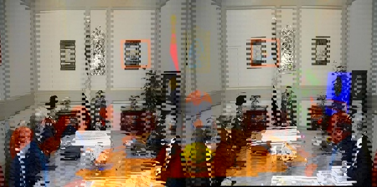 السيسي يُطالب الجيش بسرعة إنجاز المشروعات القومية