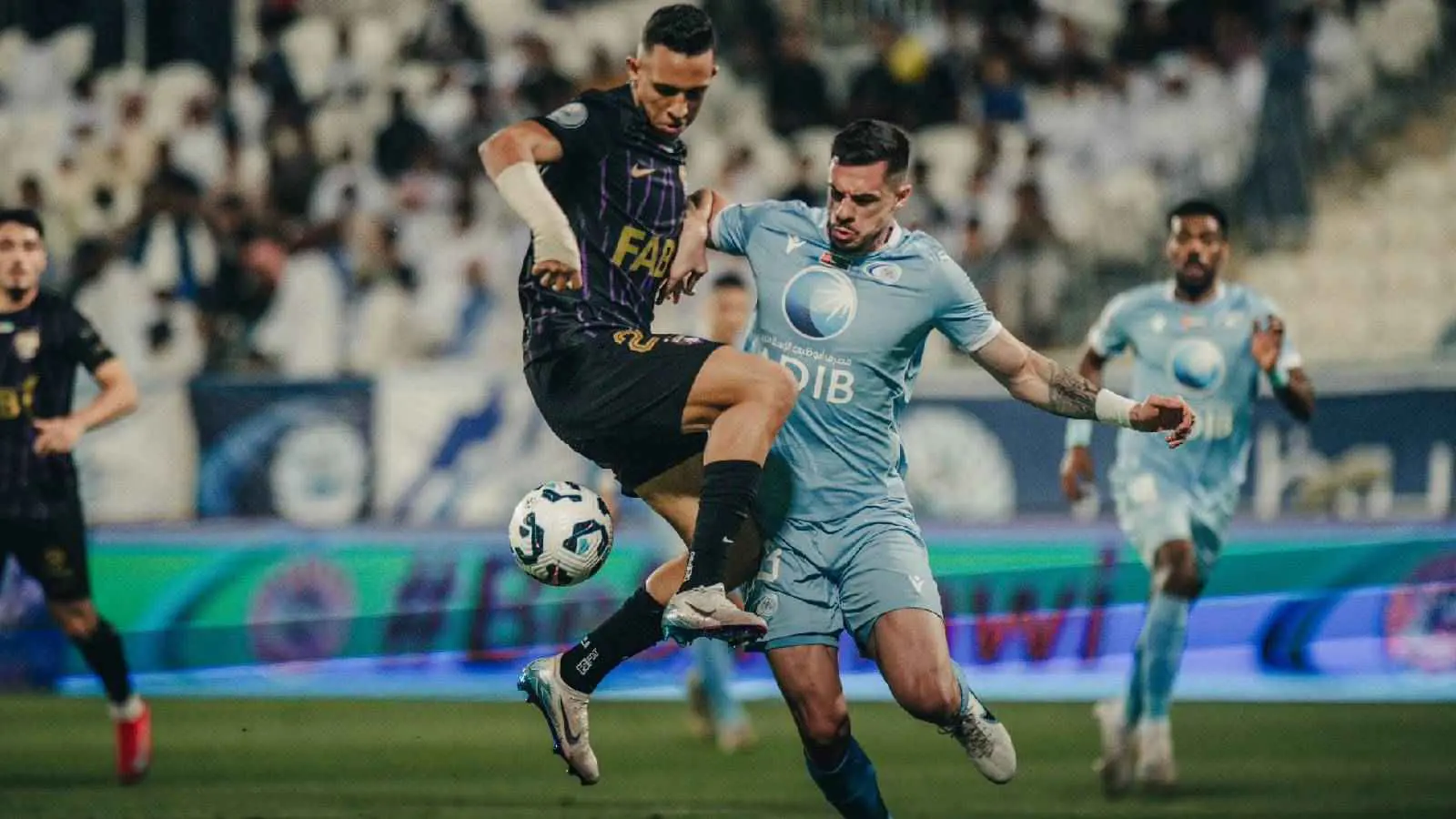 ترتيب دوري أدنوك بعد فوز الشارقة والعين وهبوط العروبة (فيديو)