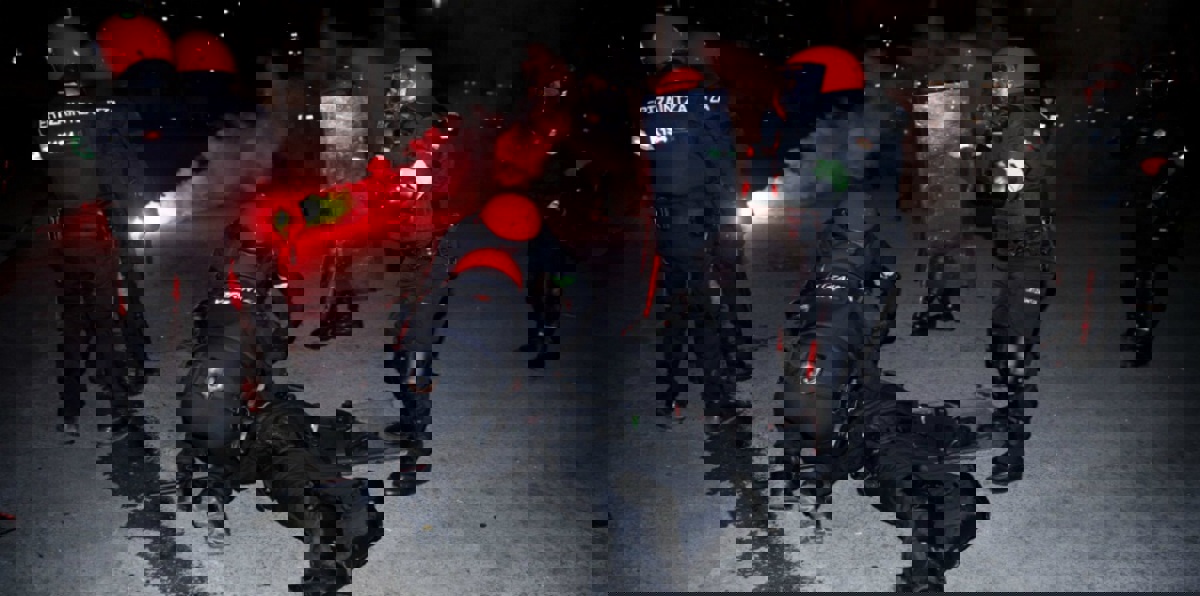 مصرع شرطي إسباني في اشتباكات بين جماهير سبارتاك موسكو وأتلتيك بيلباو