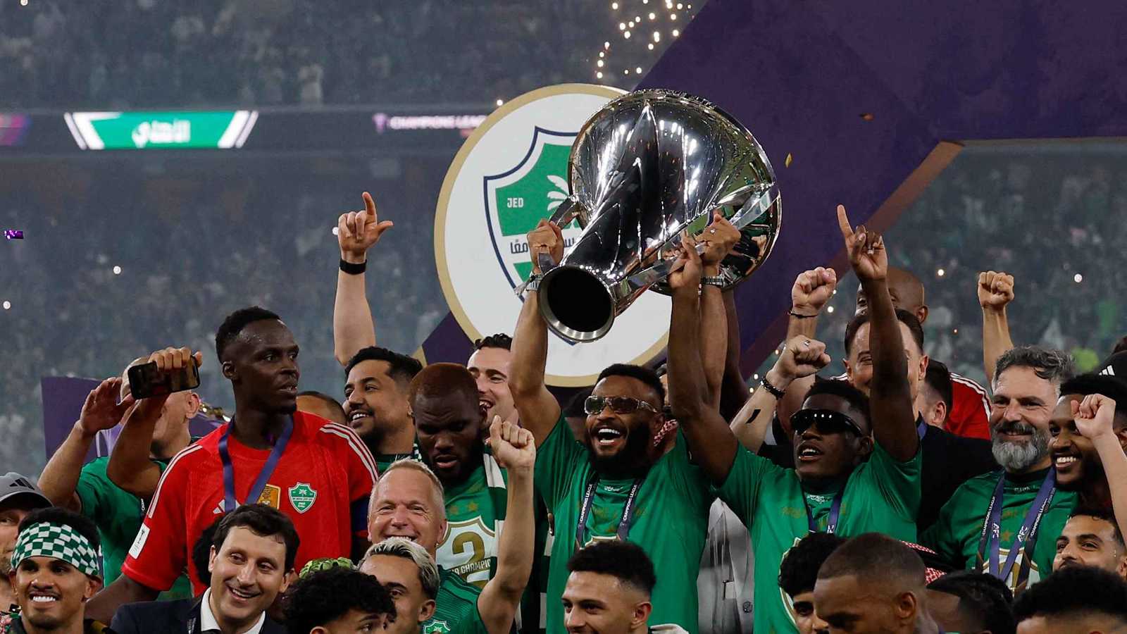 ماذا قالت الصحف العالمية بعد تتويج الأهلي السعودي بدوري أبطال آسيا للنخبة؟ 