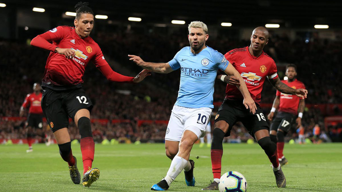 التشكيلة المتوقعة لمباراة مانشستر سيتي ضد مانشستر يونايتد اليوم في كأس الرابطة الإنجليزية