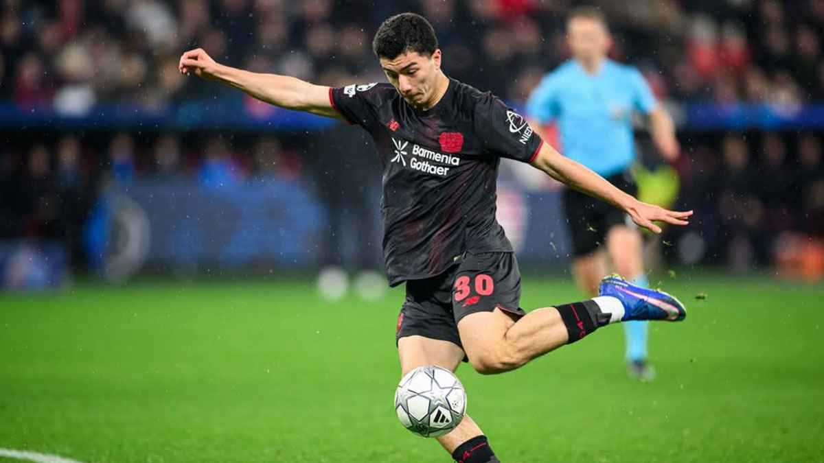 90 مليون يورو.. باريس سان جيرمان ينقض على الجزائري إبراهيم مازة 