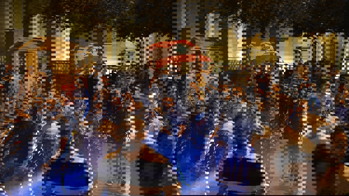 الأمن اللبناني يعتقل محتجين وسط بيروت