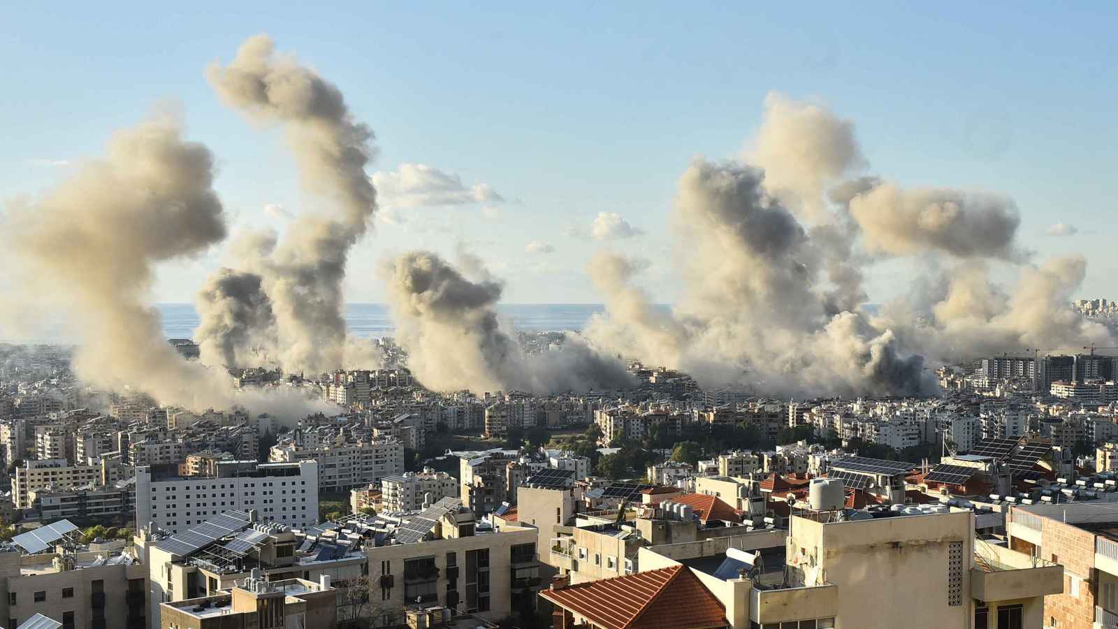 إسرائيل تقرر مواصلة الهجمات ضد "حزب الله"