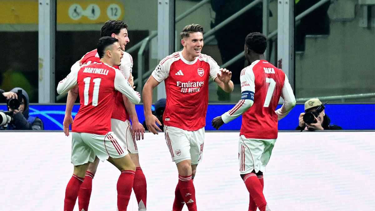 بث مباشر لمباراة آرسنال ضد مانشستر يونايتد في الدوري الإنجليزي 