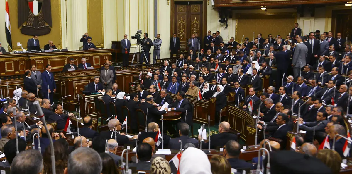 مؤتمر المعارضة الإيرانية يهدد مستقبل 5 برلمانيين مصريين